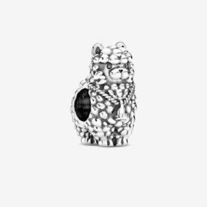 Pandora Furry American camel skewers